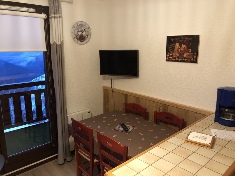 photo 9 Owner direct vacation rental Alpe d'Huez appartement Rhone-Alps Isre Sitting room