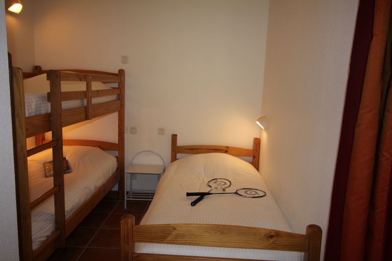photo 2 Owner direct vacation rental Montignac sur Vzre (Grottes de Lascaux) gite   bedroom 2
