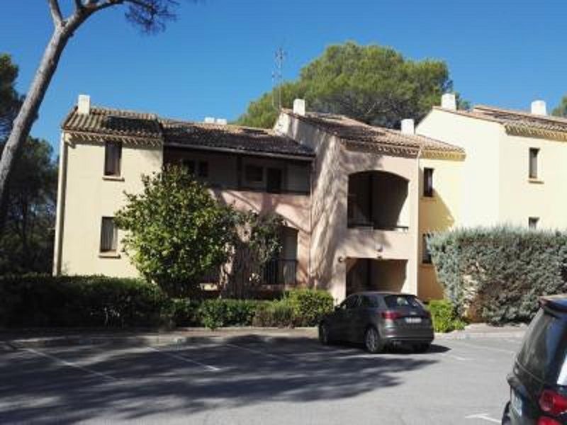 photo 4 Owner direct vacation rental Saint Raphael appartement Provence-Alpes-Cte d'Azur Var Outside view