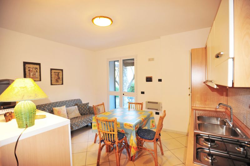 photo 9 Owner direct vacation rental Rio nell'Elba appartement Tuscany Elba Island Open-plan kitchen