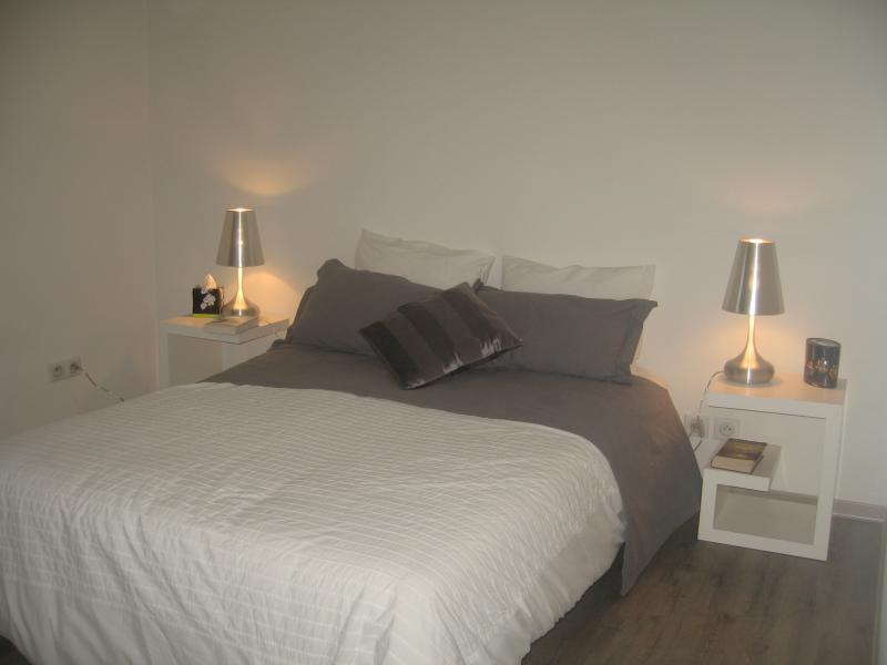 photo 3 Owner direct vacation rental Juan les Pins appartement Provence-Alpes-Cte d'Azur Alpes-Maritimes bedroom