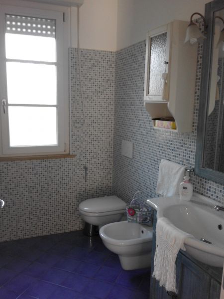 photo 17 Owner direct vacation rental Ortona maison Abruzzo Chieti Province bathroom