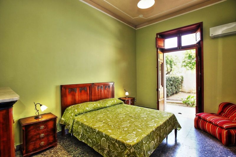 photo 22 Owner direct vacation rental Avola villa Sicily Syracuse Province bedroom 4