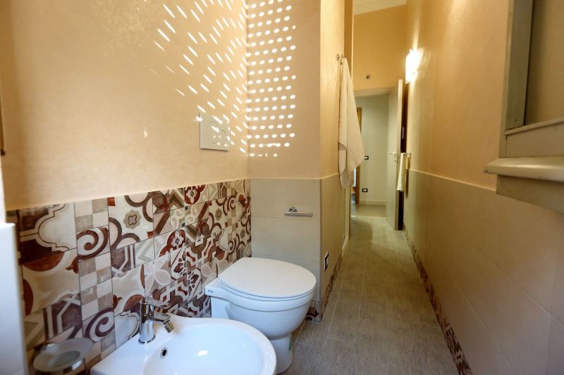 photo 27 Owner direct vacation rental Avola villa Sicily Syracuse Province bathroom 2