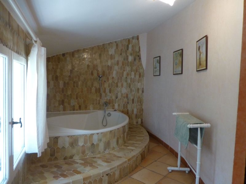 photo 17 Owner direct vacation rental Entrecasteaux villa Provence-Alpes-Cte d'Azur Var bathroom 1