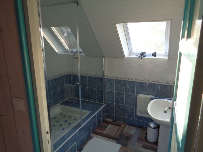 photo 18 Owner direct vacation rental Audinghen villa Nord-Pas de Calais Pas de Calais Washing facilities 1