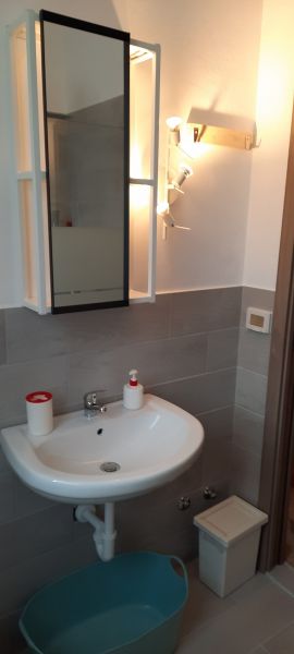 photo 28 Owner direct vacation rental Bellaria Igea Marina appartement Emilia-Romagna  bathroom