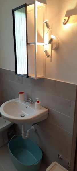 photo 29 Owner direct vacation rental Bellaria Igea Marina appartement Emilia-Romagna  bathroom