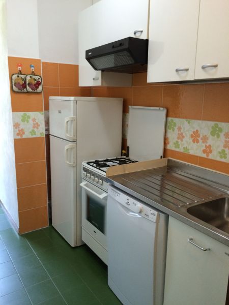 photo 9 Owner direct vacation rental Principina a Mare appartement Tuscany Grosseto Province Kitchenette