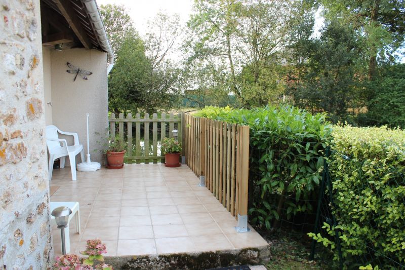 photo 8 Owner direct vacation rental Coulommiers gite Ile-de-France Seine-et-Marne Terrace