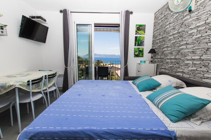 photo 5 Owner direct vacation rental Saint Cyr sur Mer studio Provence-Alpes-Cte d'Azur Var bedroom