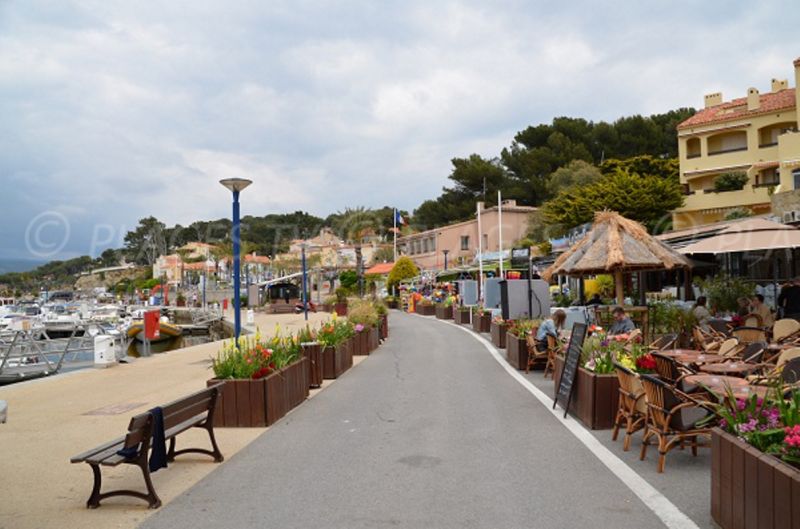 photo 17 Owner direct vacation rental Saint Cyr sur Mer studio Provence-Alpes-Cte d'Azur Var Surroundings