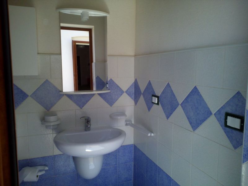 photo 21 Owner direct vacation rental Torre Pali villa Puglia Lecce Province bathroom 2
