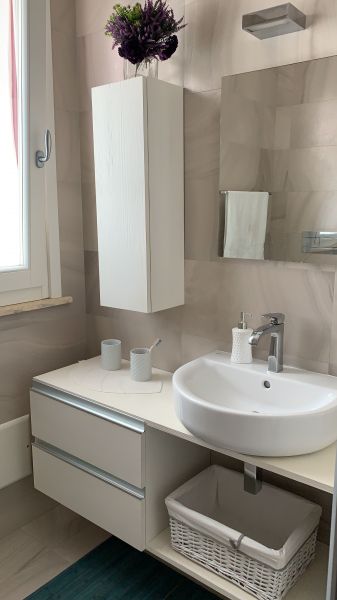 photo 22 Owner direct vacation rental Alghero appartement Sardinia Sassari Province bathroom