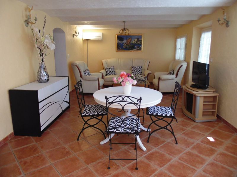 photo 4 Owner direct vacation rental Saint Raphael appartement Provence-Alpes-Cte d'Azur Var