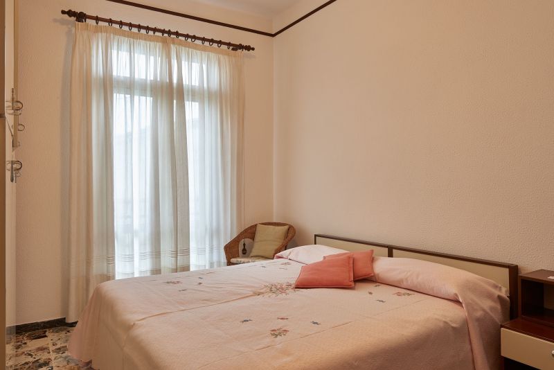 photo 3 Owner direct vacation rental Diano Marina appartement Liguria Imperia Province bedroom 1