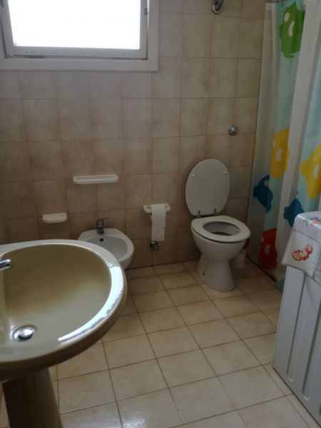 photo 9 Owner direct vacation rental San Foca appartement Puglia Lecce Province bathroom