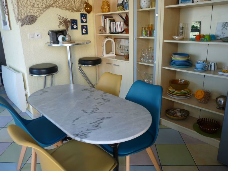 photo 12 Owner direct vacation rental Sete appartement Languedoc-Roussillon Hrault Living room
