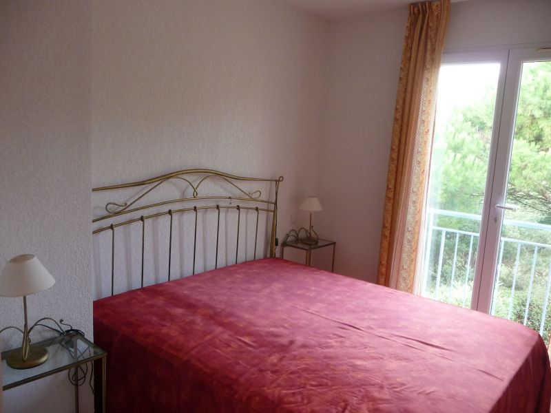photo 3 Owner direct vacation rental Sainte Maxime villa Provence-Alpes-Cte d'Azur Var bedroom 1