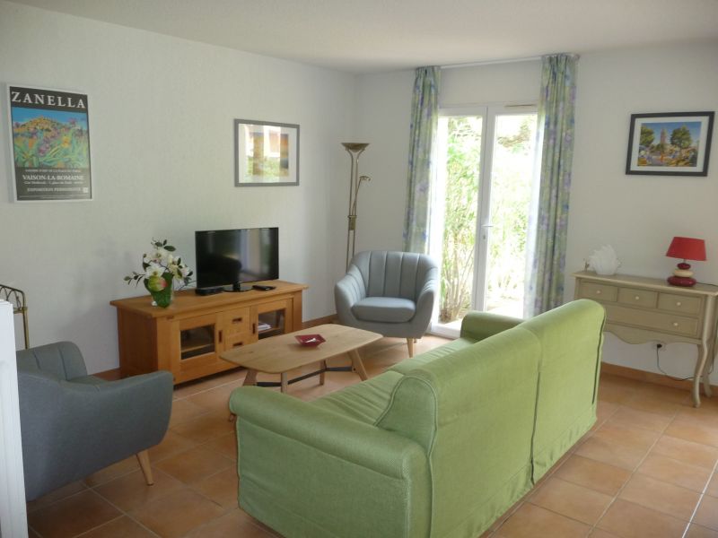 photo 1 Owner direct vacation rental Sainte Maxime villa Provence-Alpes-Cte d'Azur Var Living room