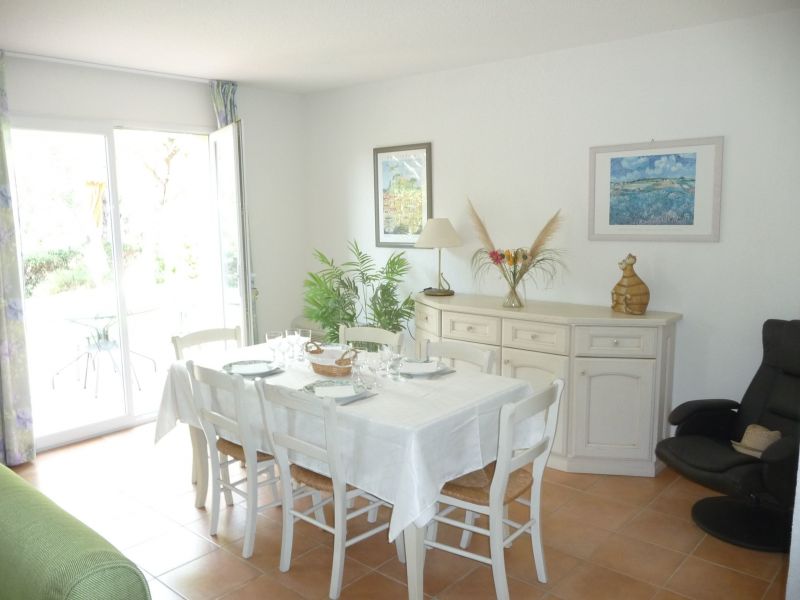 photo 6 Owner direct vacation rental Sainte Maxime villa Provence-Alpes-Cte d'Azur Var Dining room