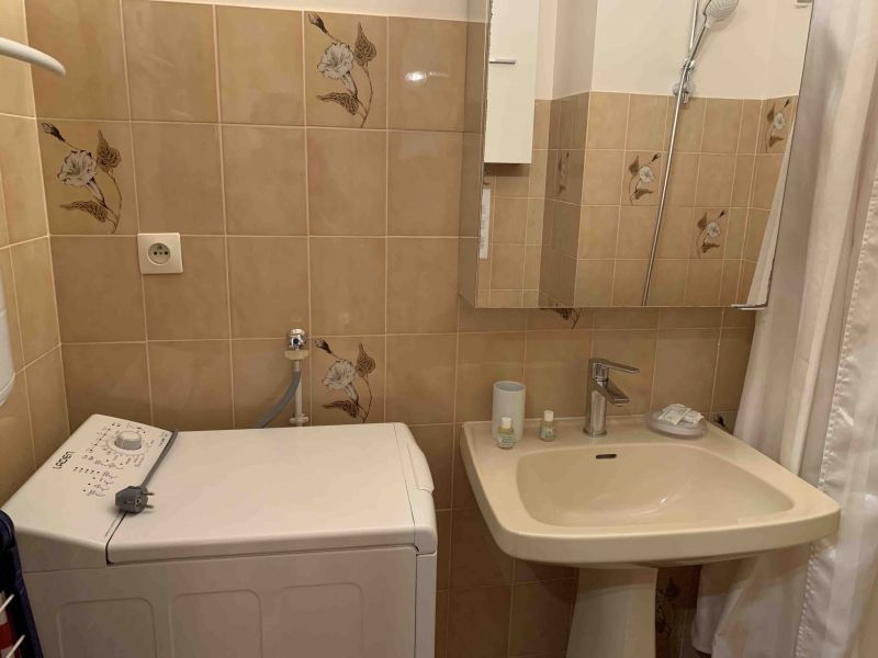 photo 8 Owner direct vacation rental Saint Cyr sur Mer appartement Provence-Alpes-Cte d'Azur Var bathroom