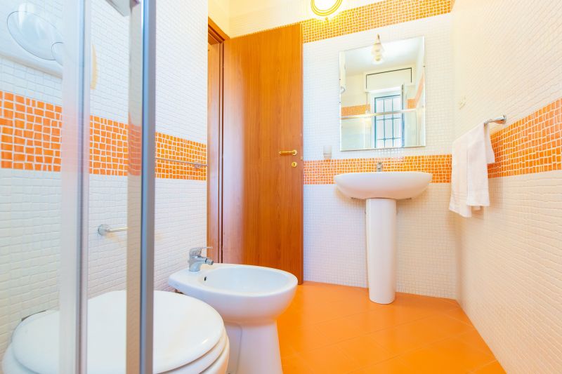 photo 12 Owner direct vacation rental Ostuni maison Puglia Brindisi Province bathroom