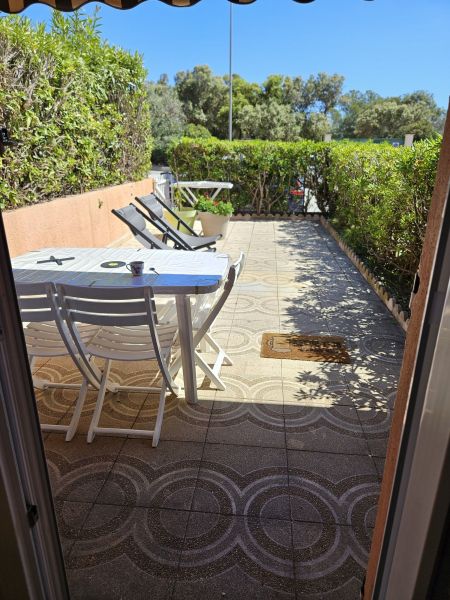 photo 9 Owner direct vacation rental Giens appartement Provence-Alpes-Cte d'Azur Var Terrace