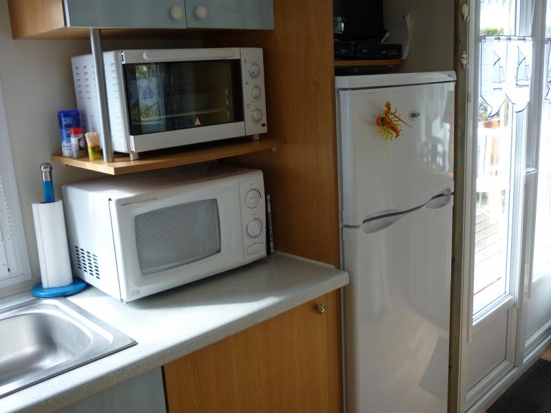 photo 7 Owner direct vacation rental Deauville mobilhome Basse-Normandie Calvados Kitchenette