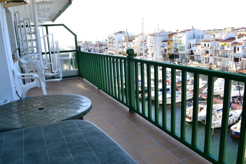 photo 9 Owner direct vacation rental Empuriabrava appartement Catalonia Girona (province of) View from the balcony