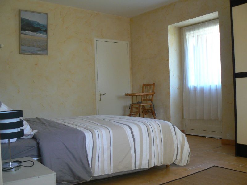 photo 5 Owner direct vacation rental Saint Emilion gite Aquitaine Gironde bedroom 2