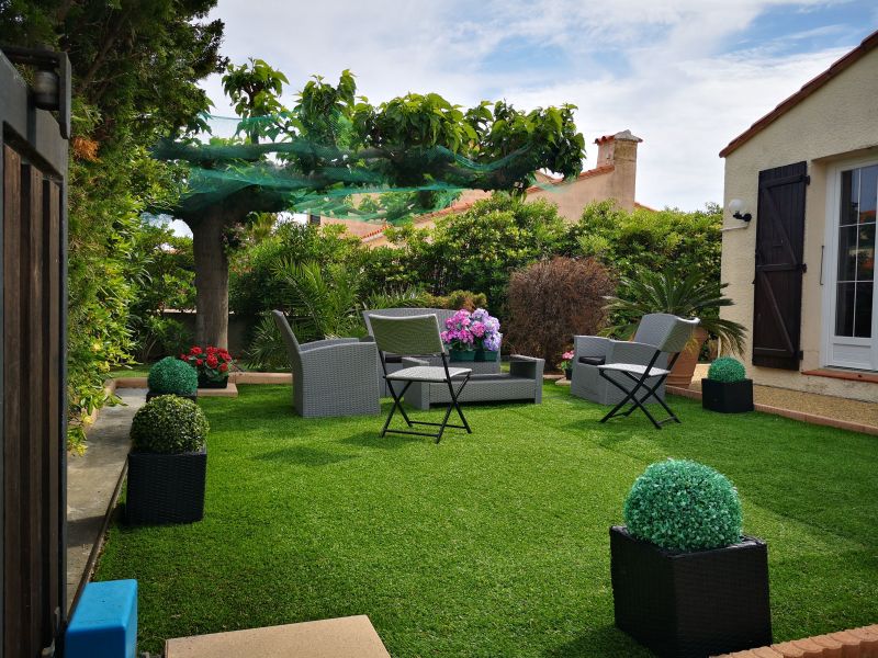 photo 0 Owner direct vacation rental Le Barcares villa Languedoc-Roussillon Pyrnes-Orientales Garden