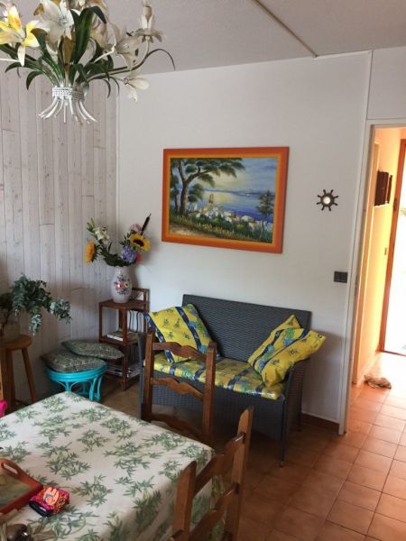 photo 4 Owner direct vacation rental Bormes Les Mimosas appartement Provence-Alpes-Cte d'Azur Var Living room