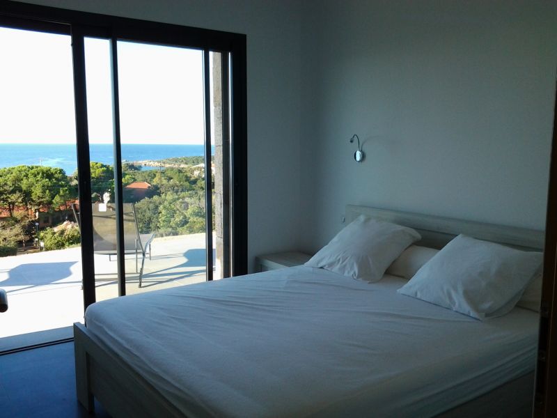 photo 13 Owner direct vacation rental Tizzano villa Corsica Corse du Sud bedroom 1