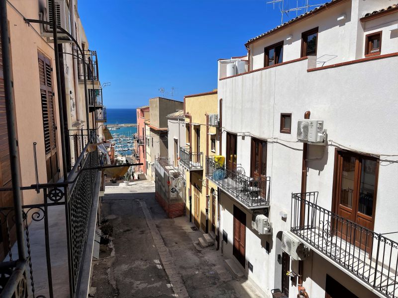 photo 23 Owner direct vacation rental Castellammare del Golfo appartement Sicily Trapani Province Balcony
