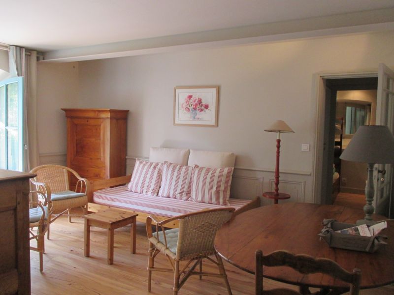 photo 12 Owner direct vacation rental Arcachon appartement Aquitaine Gironde Living room