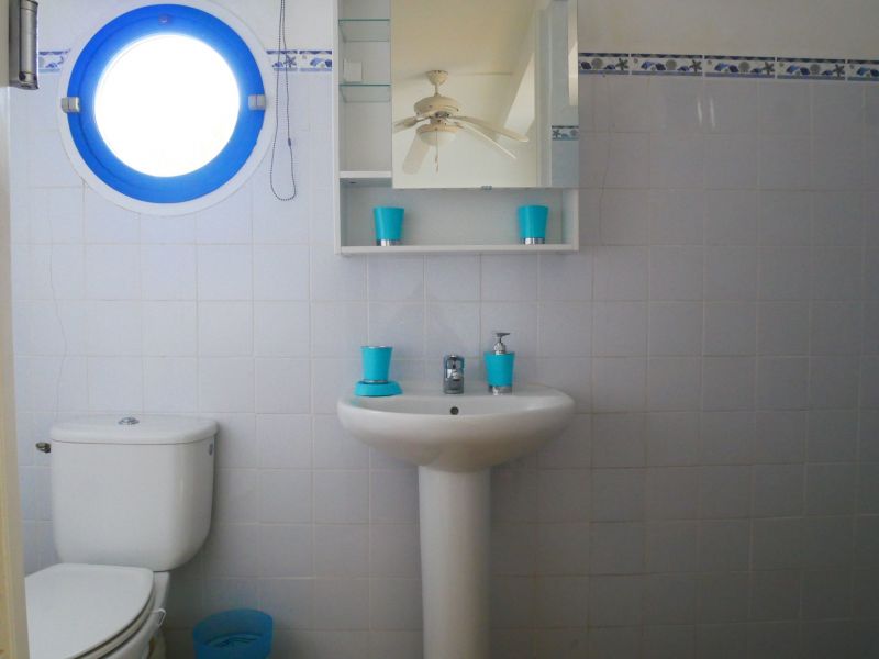 photo 28 Owner direct vacation rental Saint Francois villa Grande Terre  Washing facilities 4