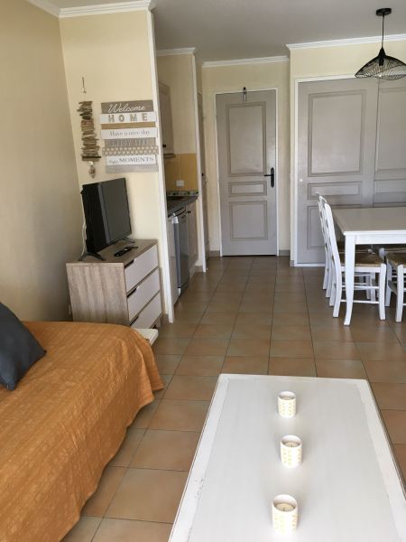 photo 12 Owner direct vacation rental Les Issambres appartement Provence-Alpes-Cte d'Azur Var Sitting room