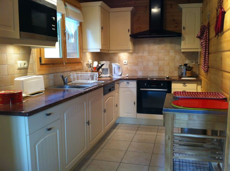 photo 10 Owner direct vacation rental Samons chalet Rhone-Alps  Sep. kitchen
