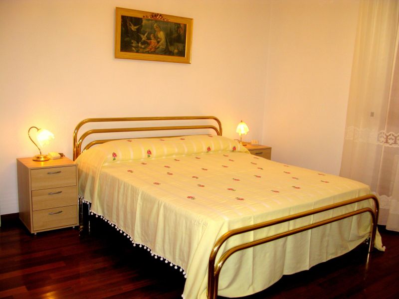 photo 13 Owner direct vacation rental Civitanova Marche maison Marche Macerata Province bedroom 1