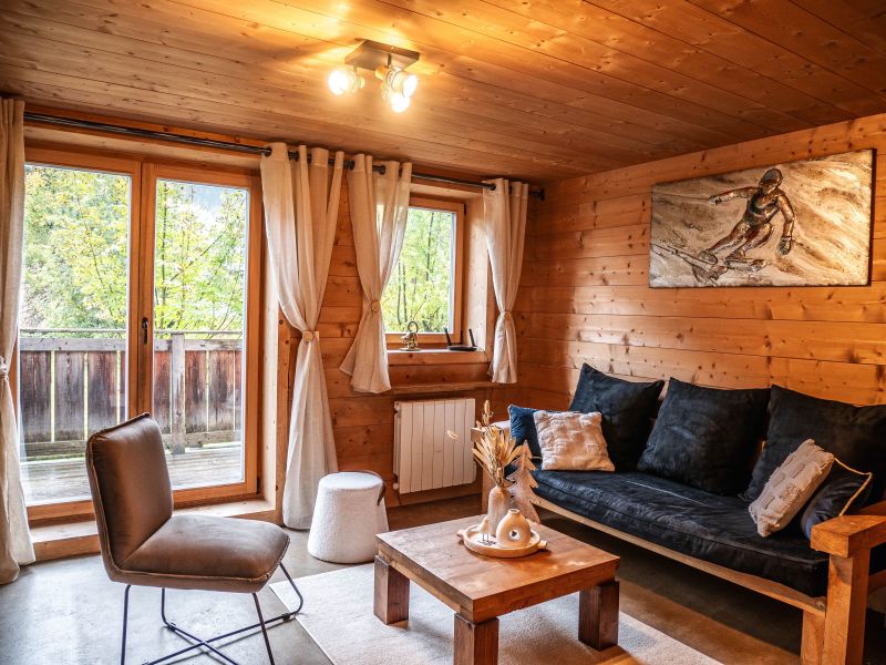 photo 3 Owner direct vacation rental Chamonix Mont-Blanc appartement Rhone-Alps Haute-Savoie Sitting room