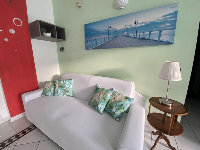 photo 20 Owner direct vacation rental Genoa appartement Liguria Genoa Living room