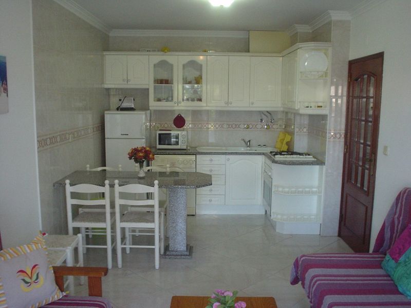 photo 2 Owner direct vacation rental Monte Gordo appartement Algarve  Open-plan kitchen