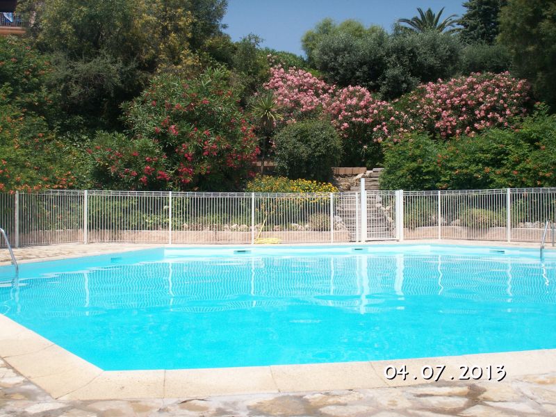 photo 10 Owner direct vacation rental Sainte Maxime appartement Provence-Alpes-Cte d'Azur Var Swimming pool