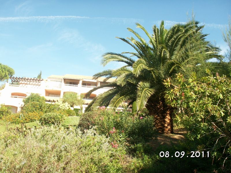 photo 16 Owner direct vacation rental Sainte Maxime appartement Provence-Alpes-Cte d'Azur Var Outside view