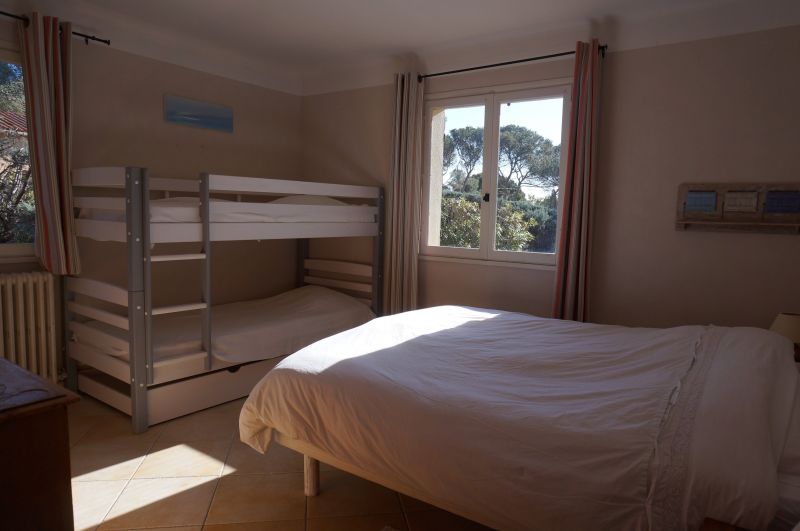 photo 15 Owner direct vacation rental Saint Raphael villa Provence-Alpes-Cte d'Azur Var bedroom 2