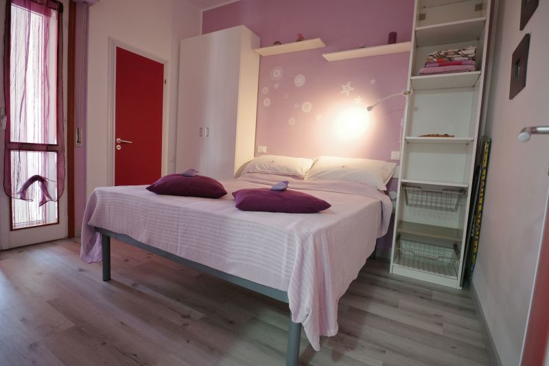 photo 3 Owner direct vacation rental Mondolfo appartement   bedroom