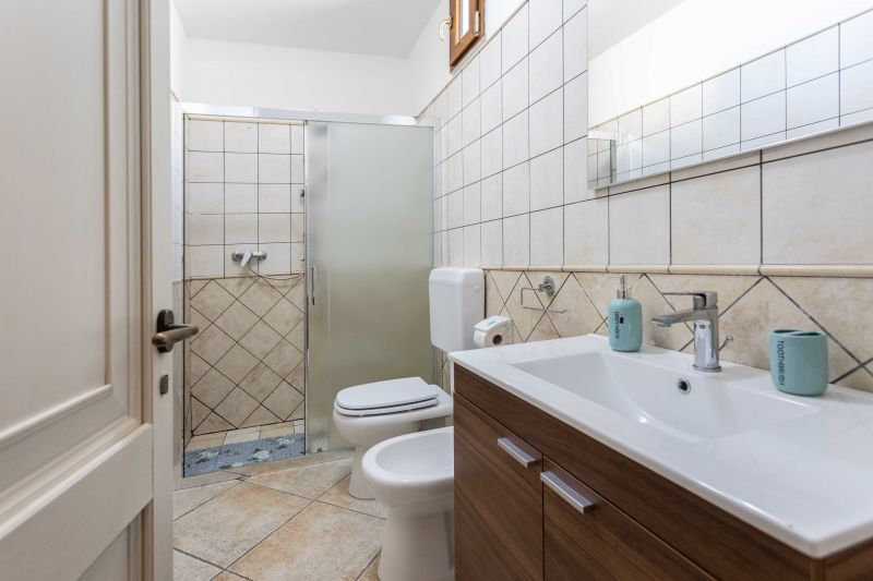 photo 13 Owner direct vacation rental Ugento - Torre San Giovanni appartement   bathroom