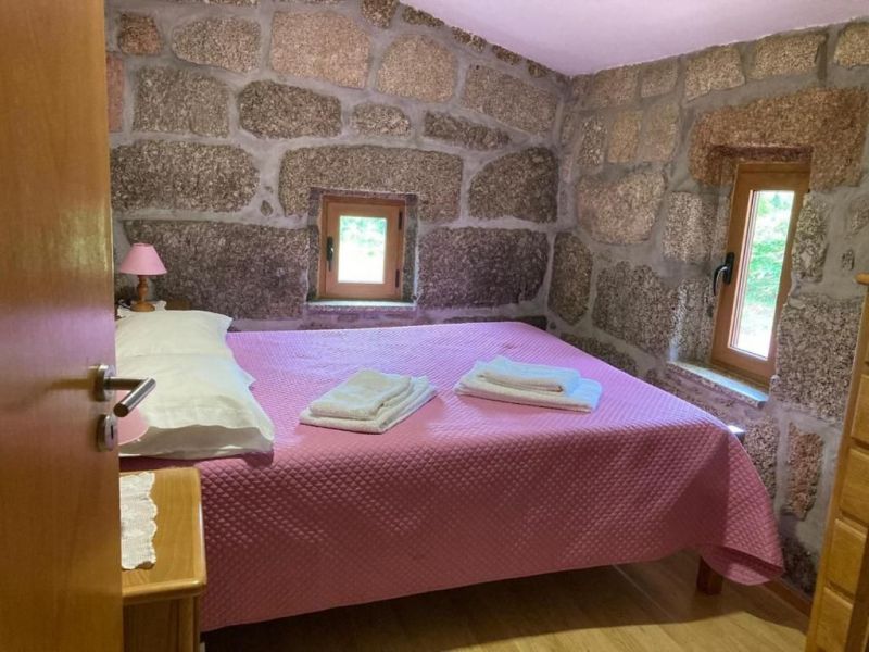photo 16 Owner direct vacation rental Gers gite Entre Douro e Minho  bedroom 2