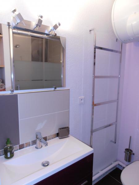 photo 8 Owner direct vacation rental Sete studio Languedoc-Roussillon Hrault Washing facilities